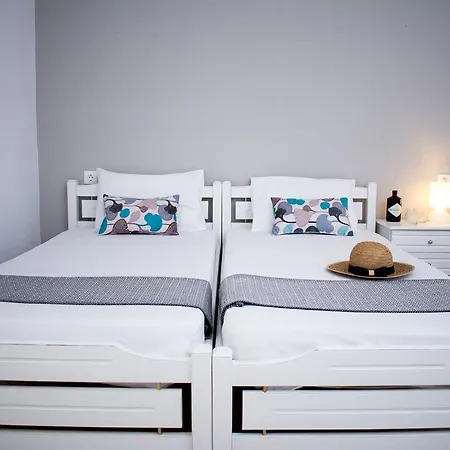 Avgerou Studios&apartments Psakoudia